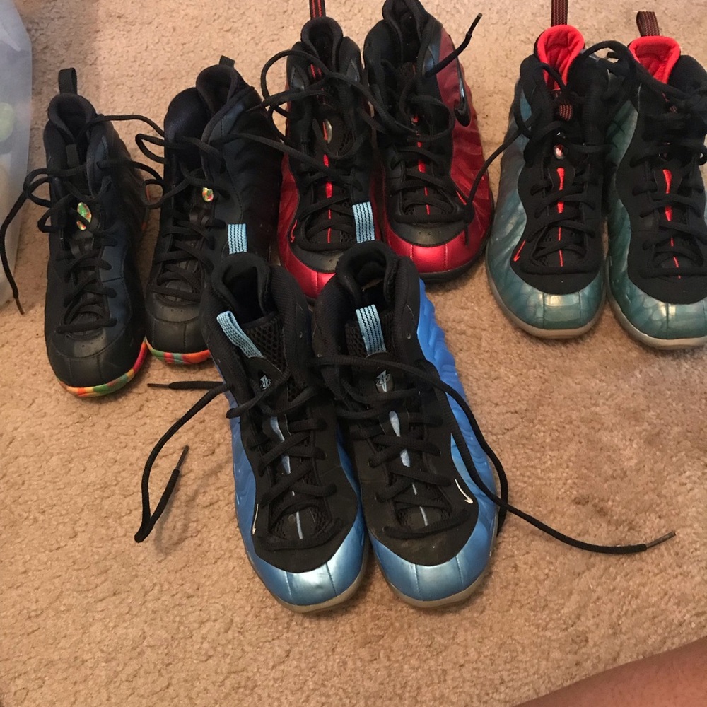 Kids shoes sizes 2,3 and 4 - Picture 2 of 2